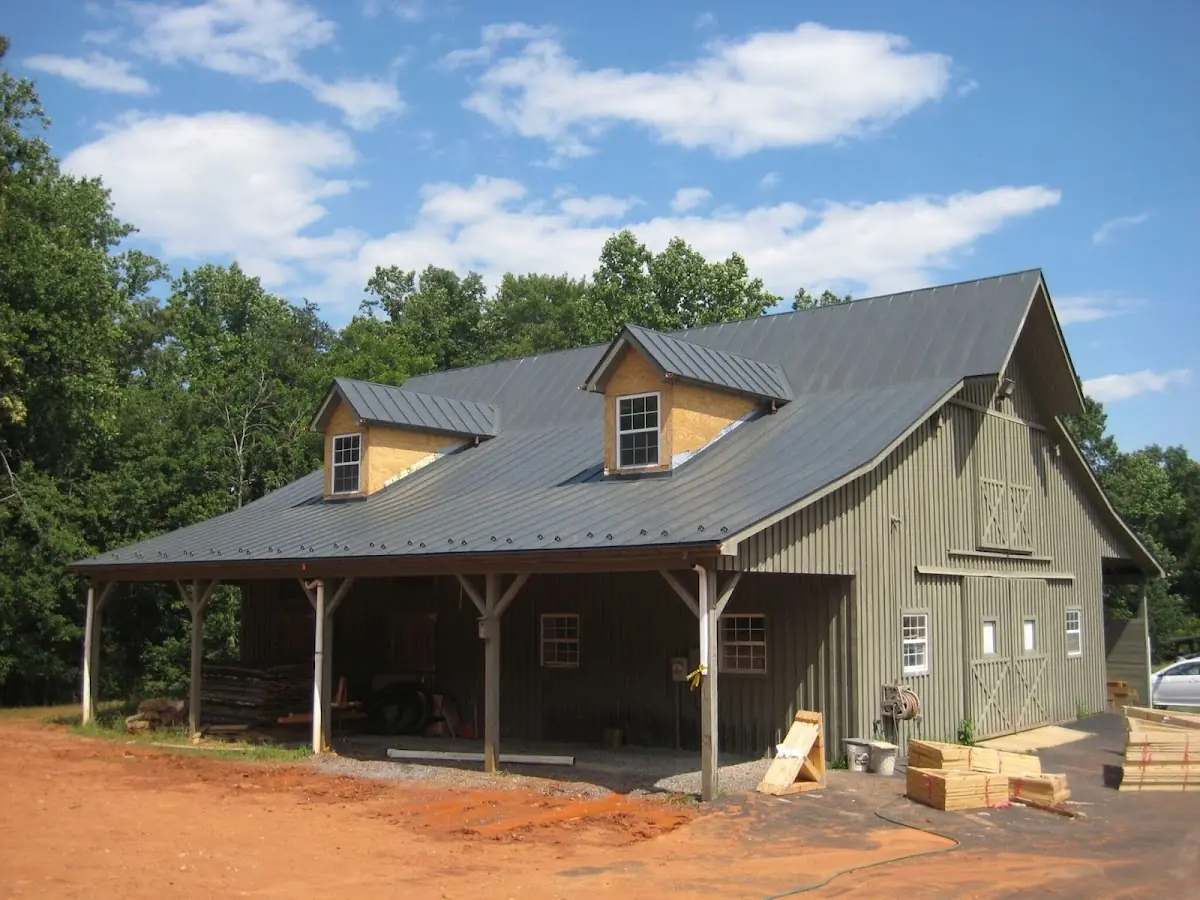 Expert Emergency Roof Leak Repair workmanship in Orland